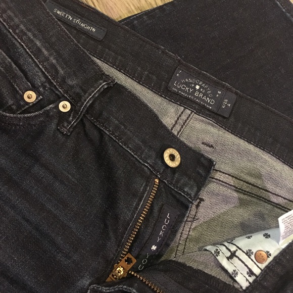 Lucky Jeans - Picture 2 of 5